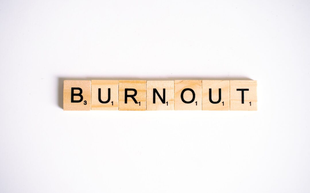 Breaking the Burnout Cycle: A Woman’s Guide